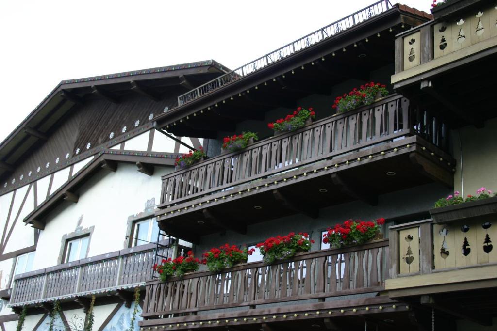 Der Sportsmann Suites Leavenworth Ngoại thất bức ảnh